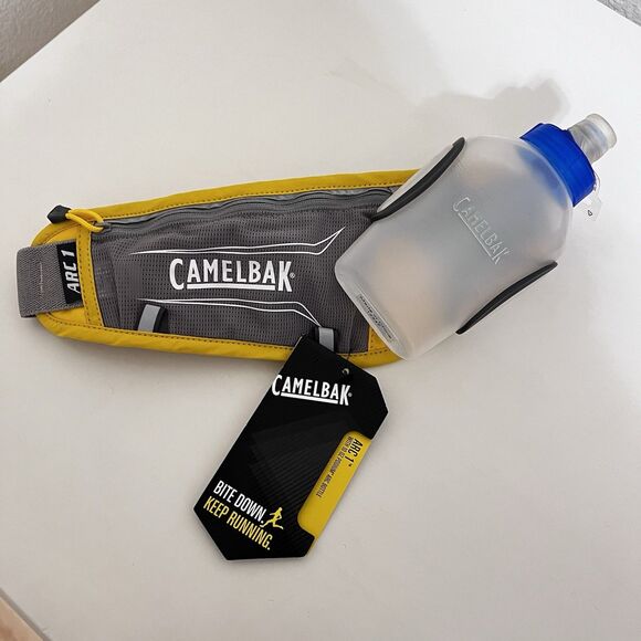 CamelBak Arc 1 Hydration Belt Lemon Chrome with 10 oz Podium Arc Bottle NWT - Picture 1 of 13
